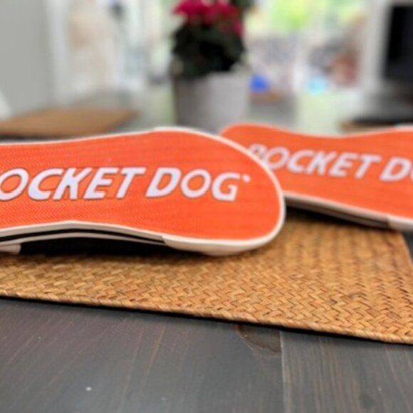 Rocket Dog Black Women's Sneakers NWOT - Picture 4 of 5